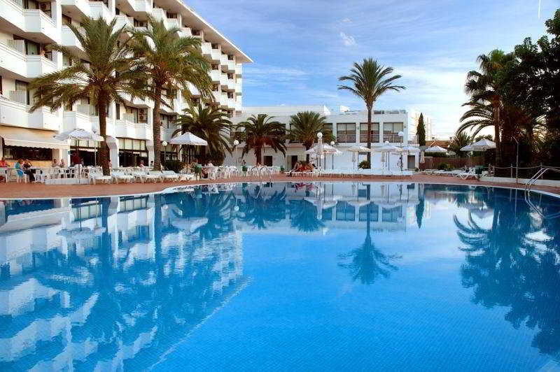 Marina-Delfin-Verde in Alcudia find the cheapest prices with